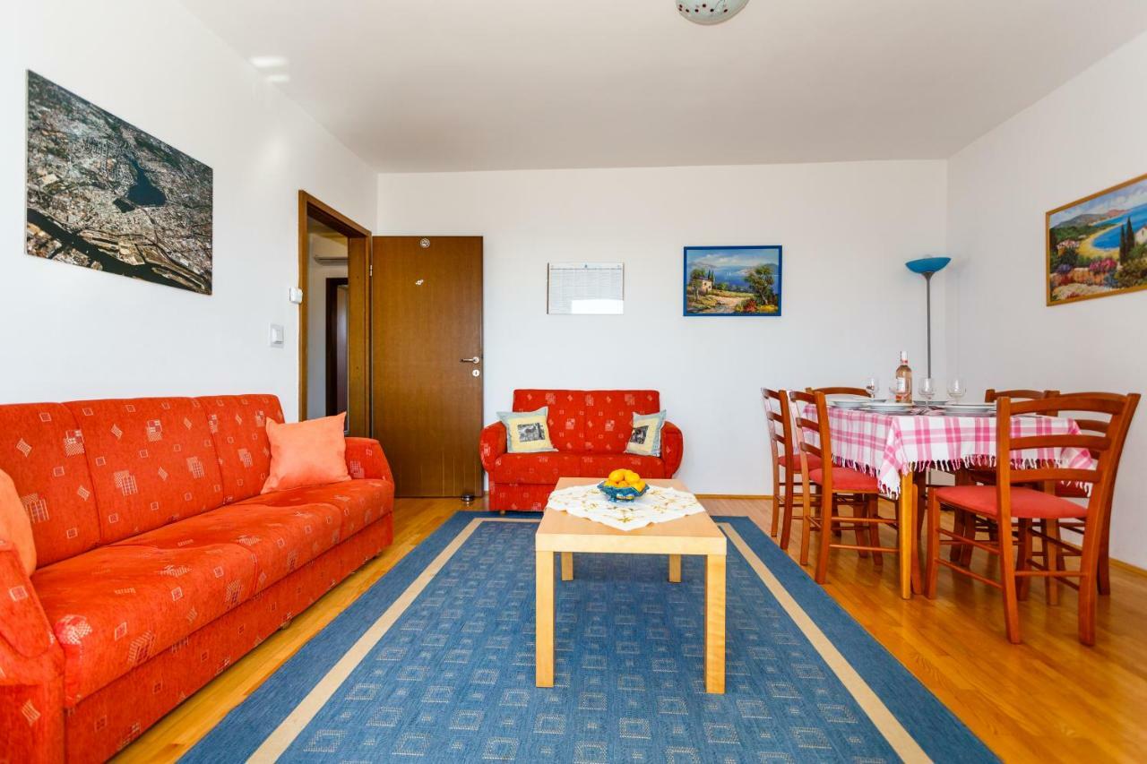 Apartment Anton Krk Town Exteriér fotografie